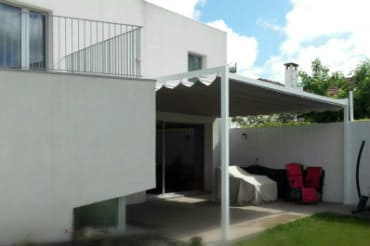 pergola-aluminio-com-toldo-horizontal-deslizante.jpg